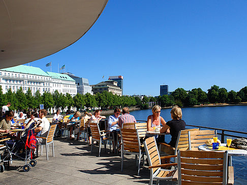 Foto Brunchterrasse auf dem Alster Pavillon - Hamburg